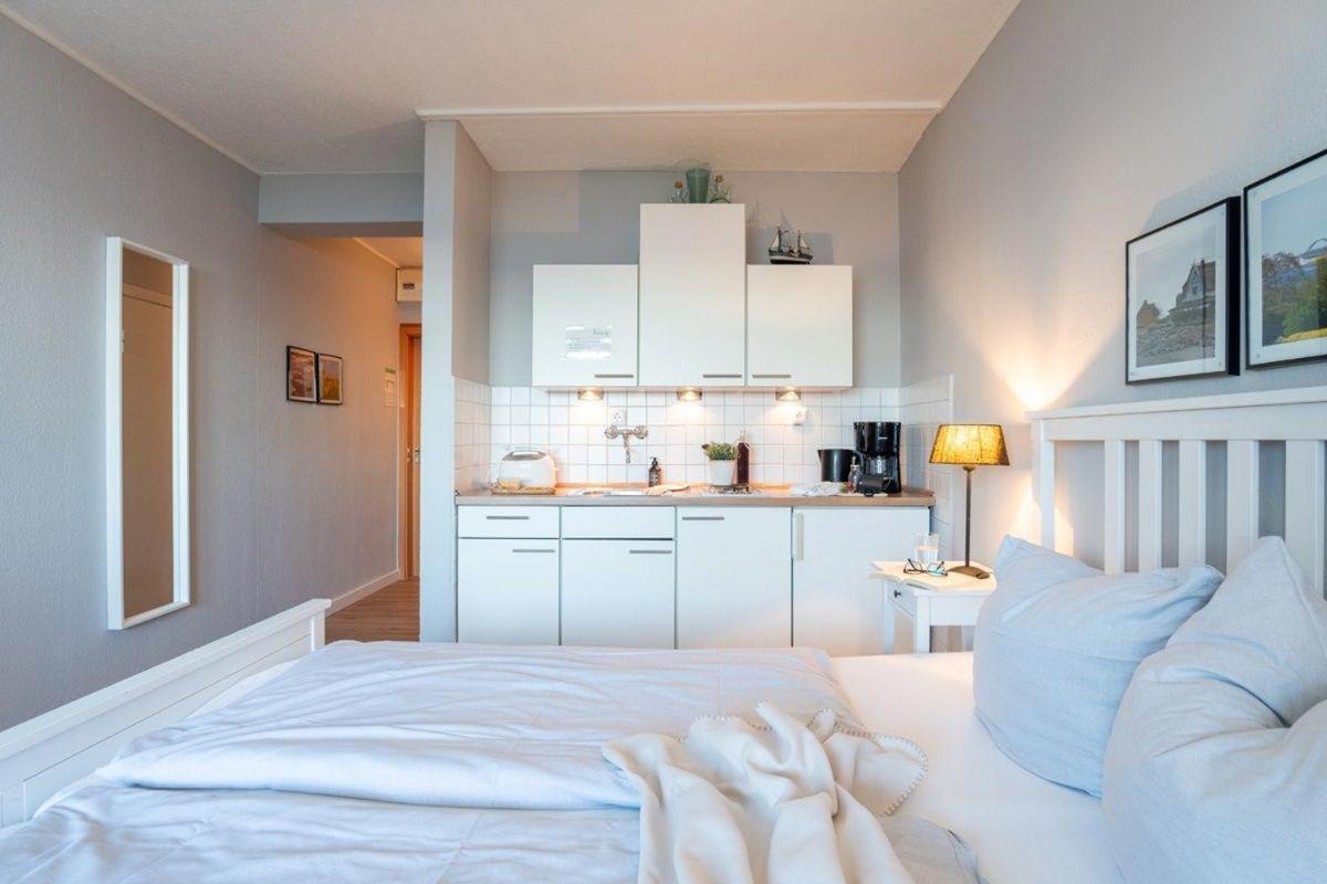 Strandhotel-Heiligenhafen-Wohnung-214-Typ-I ภายนอก รูปภาพ
